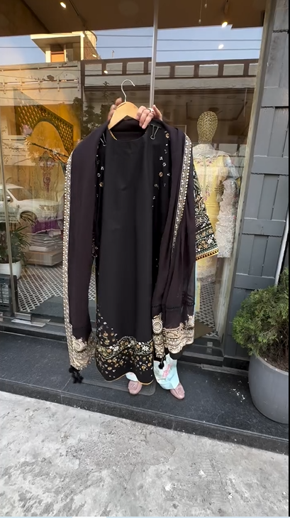 Black Embroidery Elegant Suit