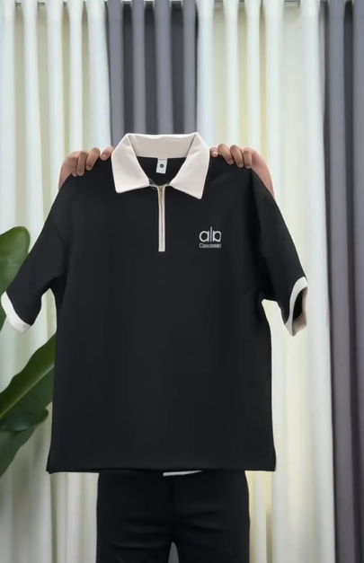 Pack of 4 Branded U-Shirts