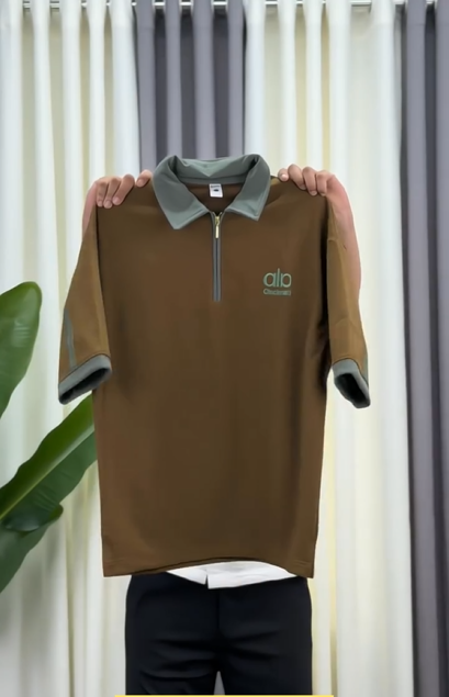 Pack of 4 Branded U-Shirts
