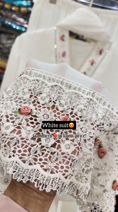 White Embroidery 3pcs Suit
